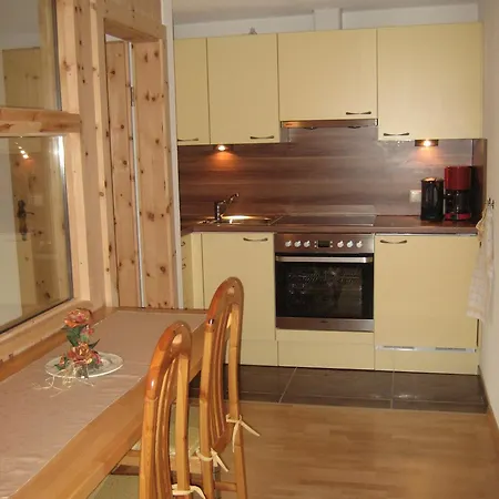 Ban Kneissl's Apartment