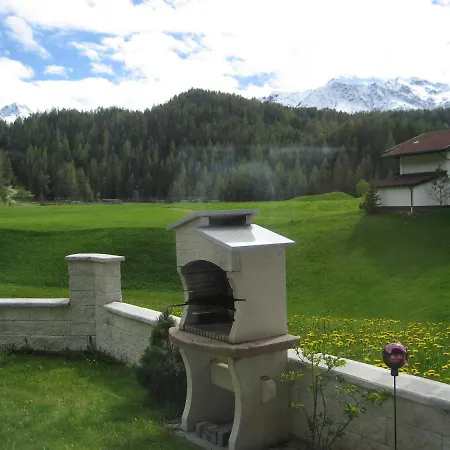 柯尼斯尔斯公寓