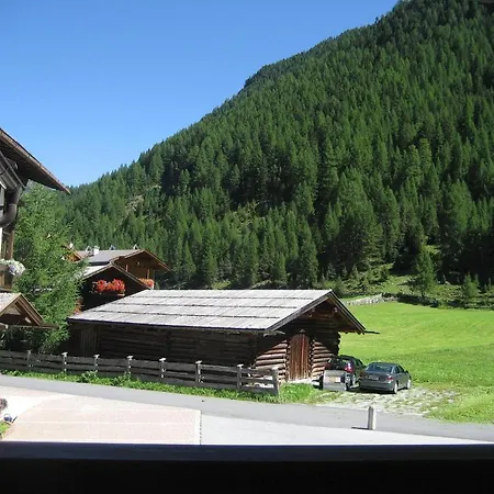 Ban Kneissl's Umhausen